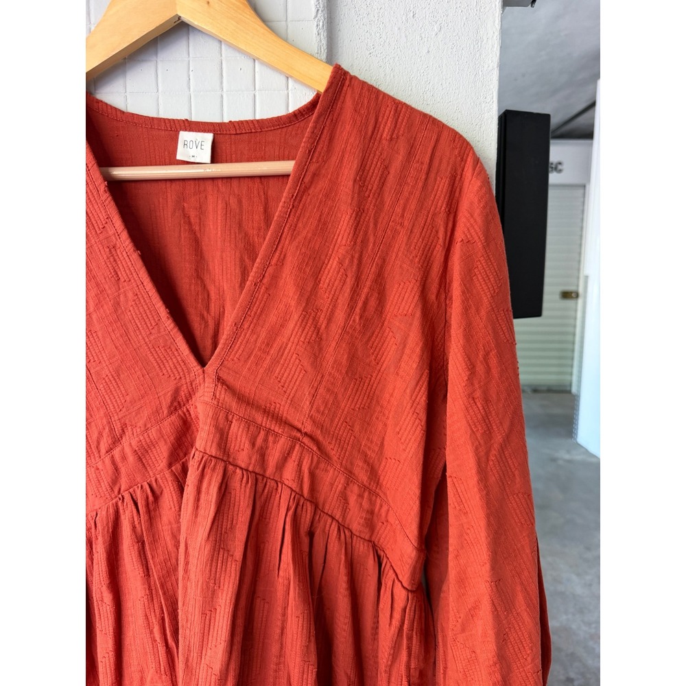 ROVE Alma Mini Dress Cotton M Rust Textured V-Neck Balloon Sleeve Babydoll - Picture 3 of 9